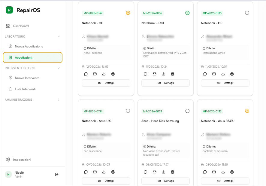 RepairOS — elenco accettazioni con codice ticket, dispositivo, cliente, difetto e azioni rapide su ogni riparazione.